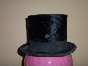 STOVEPIPE 1800'S HAT.