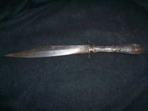 ARKANSAS TOOTH PICK BOWIE KNIFE.