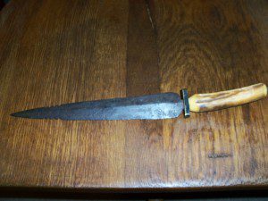 RARE EARLY 1800'S INDIAN KNIFE.