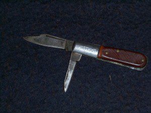 OLD BARLOW POCKET KNIFE.