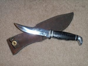 CASE HUNTING KNIFE.