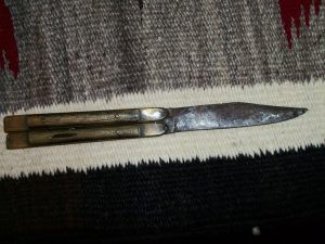 OLD BUTTERFLY KNIFE.